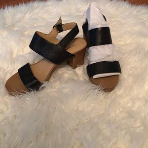 Lucky brand women’s clog sandals